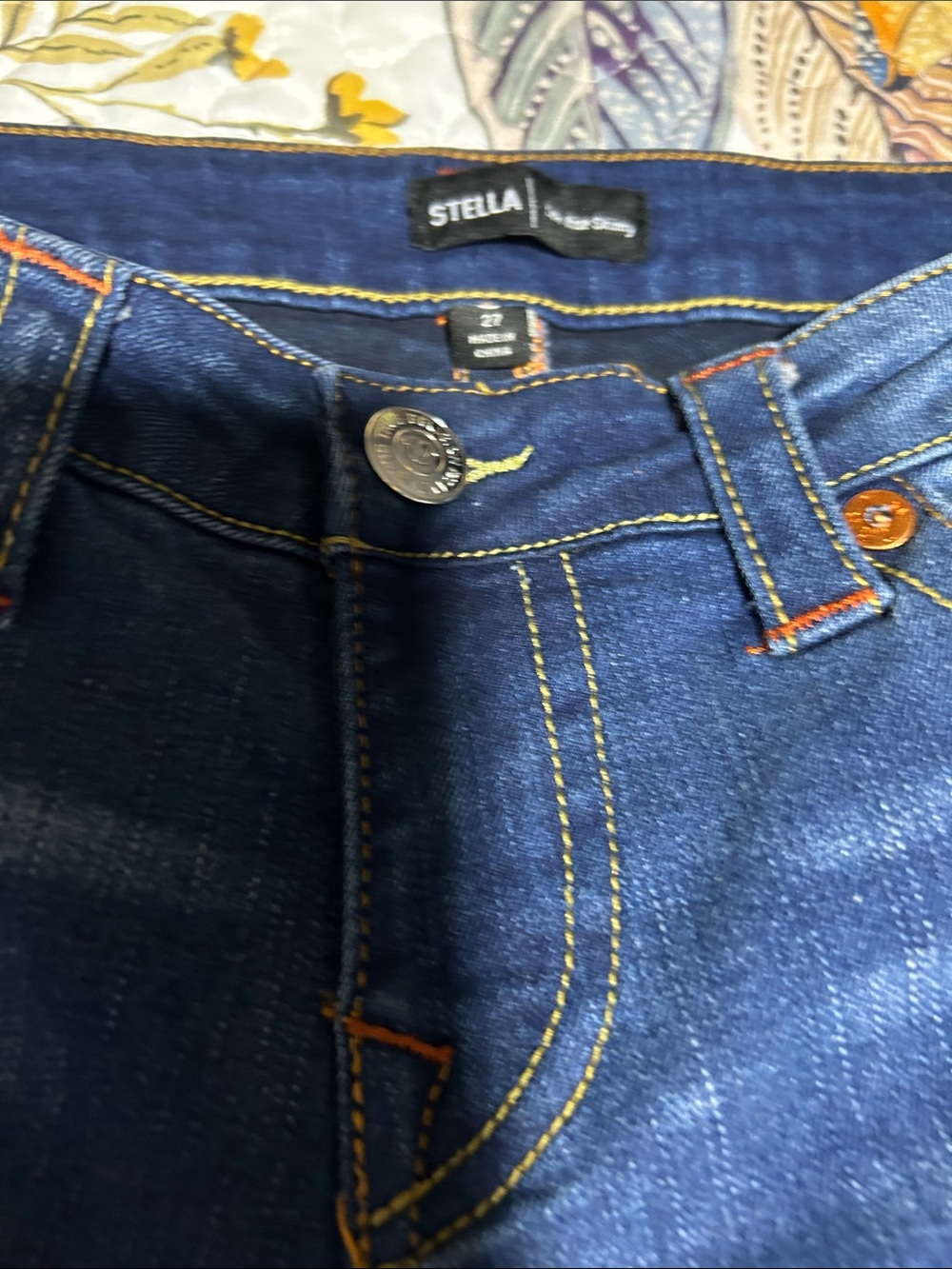 Stella women’s Dark Blue Skinny Jeans True Religion low rise